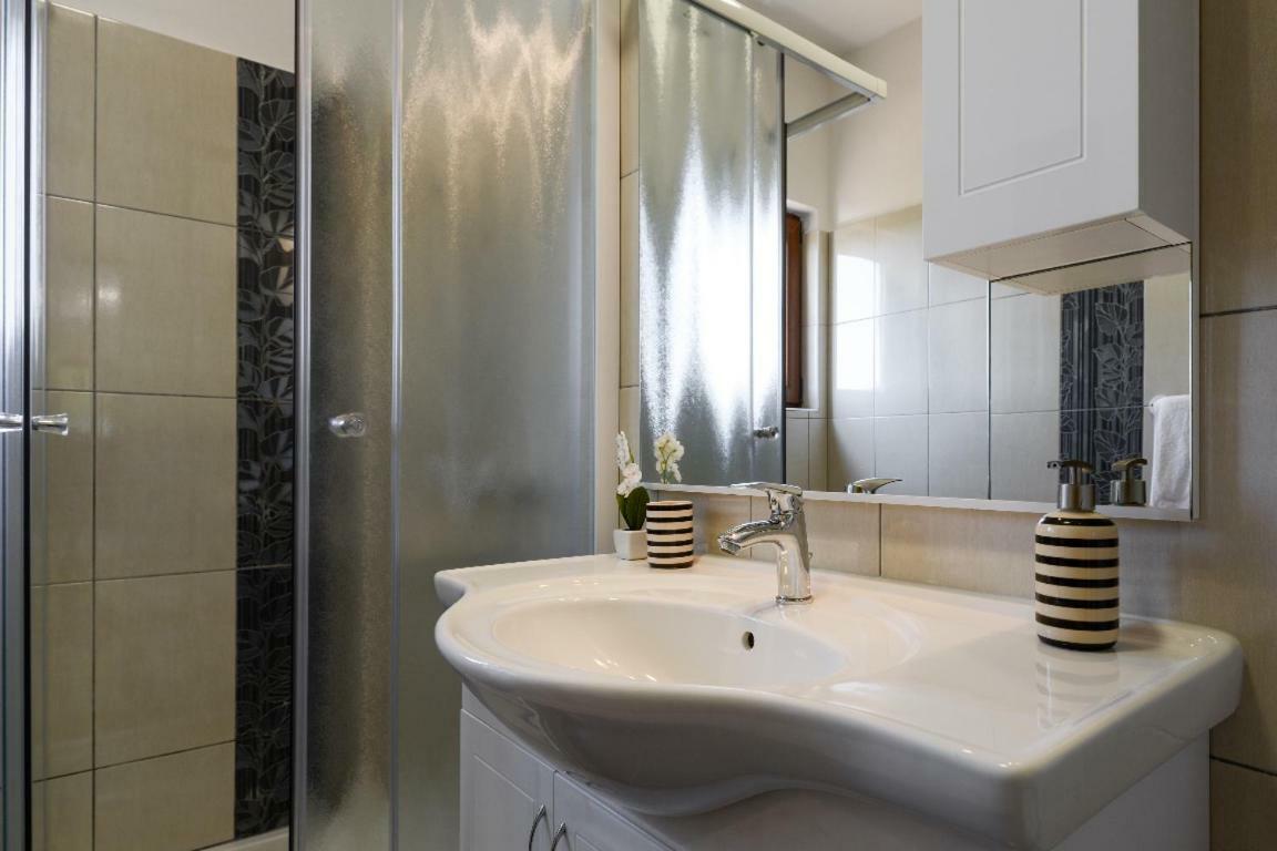 Apartment Lordanic Zaglav, Dugi Otok Exterior foto